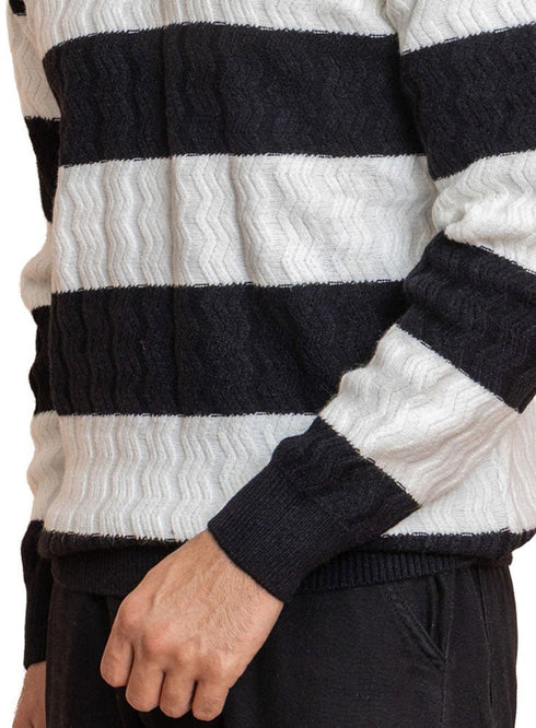 Black Design 2446 Round Pullover - Khotwh